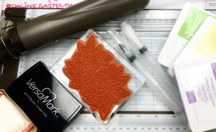 Embossing und Aquarell – zwei die sich verstehen…